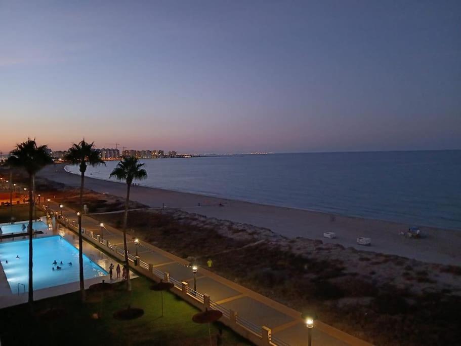 Apartamento En La Manga A Pie Del Mar Mediterraneo San Javier Exteriör bild